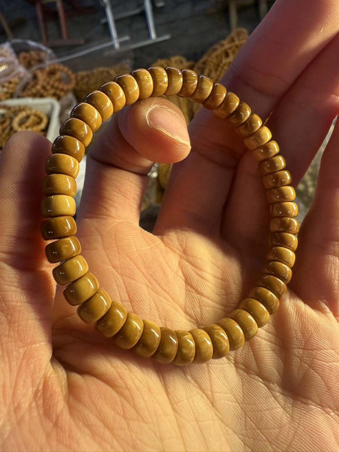 12mm 乳酪白花 琥珀蜜蠟 精工手串, 如圖所示, 1個