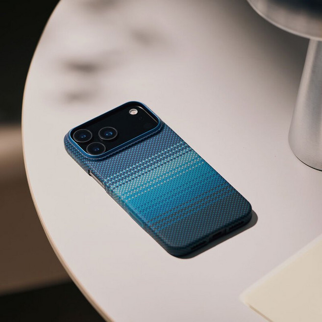 PITAKA IPhone 17 Pro Ultra-Slim 芳綸纖維磁吸殼