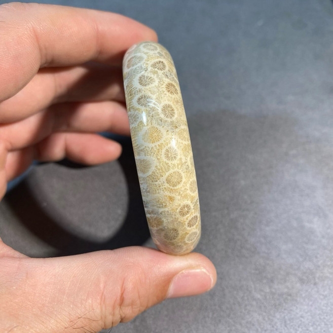 千客萬來 珊瑚玉 手鐲 內徑57mm 台灣製, 1個