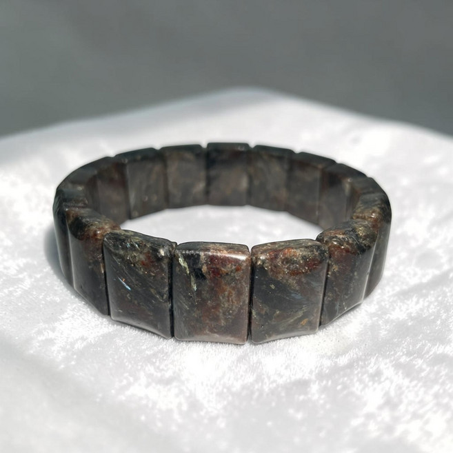 龍潭藝品城 黑龍晶手排