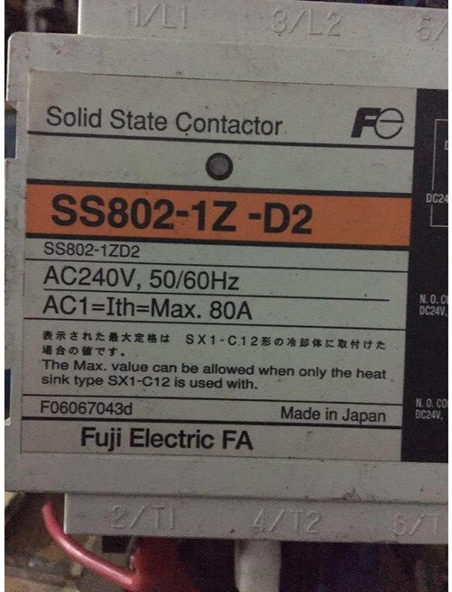 富士SSR固態繼電器 SS802-1Z-D2 工業自動化控制元件, 1個