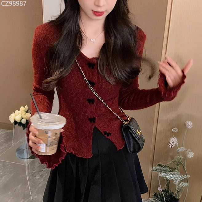 新年紅色針織衫女秋冬季短款上衣