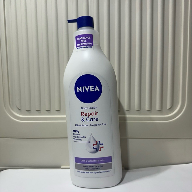 NIVEA 妮維雅 極潤低敏修護乳液 無香版 500ml, 1個