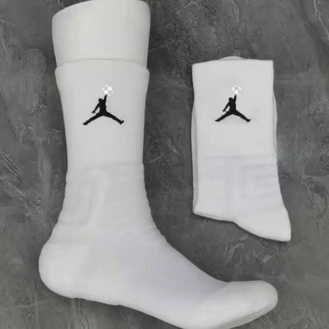 Jordan 男款毛巾底訓練籃球襪, 中筒白色, 1個