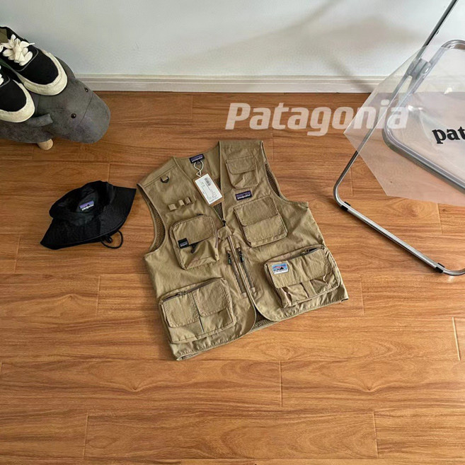 Patagonia 戶外休閒多口袋戰術背心, 卡其色, 1套