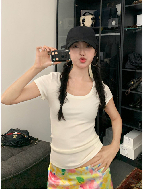 U領修身短袖T恤女 韓系時尚上衣