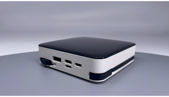 POLYBATT 10000mAh 行動電源,內建四合一充電線,2.4A 快充,台灣製造, 白色