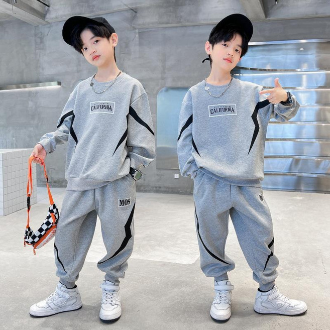 MOS 男童衛衣套裝