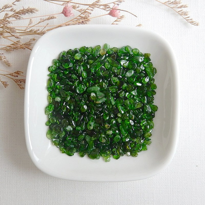 綠透輝石碎石 2-5mm 天然水晶礦石, 1個, 50克, 綠色系