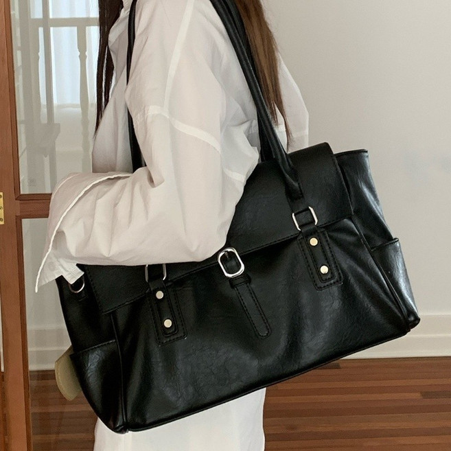 【MDMS】側背包 斜背包 郵差包 公事包 大容量 復古 質感 百搭 通勤 女 B213, 黑色