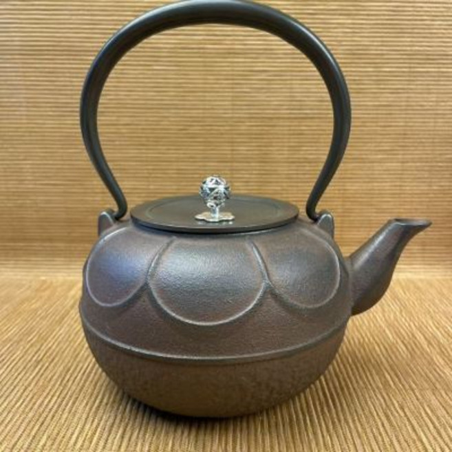 巨匠工廠砂鐵壺日本純手工無涂層家用煮水鐵壺鑄鐵壺燒水泡茶壺茶具1000cc, 1個, 砂鐵壺日本純手工無涂層家用煮水鐵壺鑄鐵壺