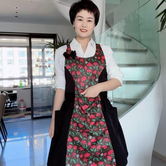 圍裙 韓版圍裙 玫瑰花圍裙 廚房圍裙 防潑水圍裙 多口袋工作服 圍腰, 黑色玫瑰花, 1個