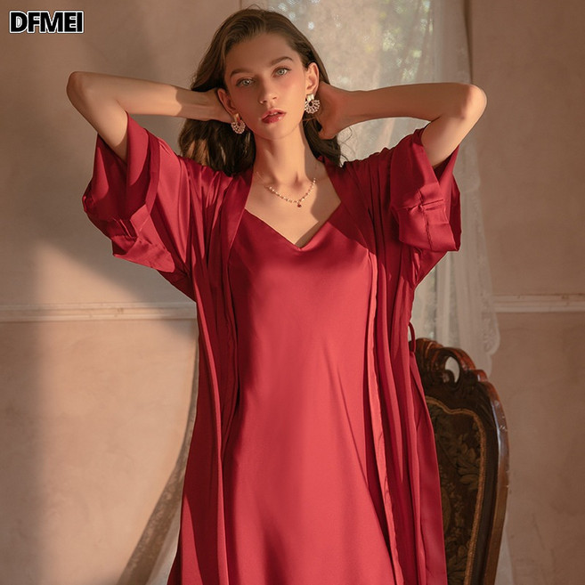 DFMEI 性感睡衣女夏季冰絲薄款帶胸墊美背睡袍兩件套吊帶睡裙兩件套