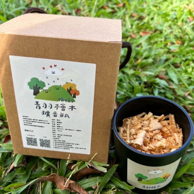 台灣在地品牌 木質調香氣, 1個, 臺灣黃檜擴香瓶|贈5ml精油, 臺灣黃檜
