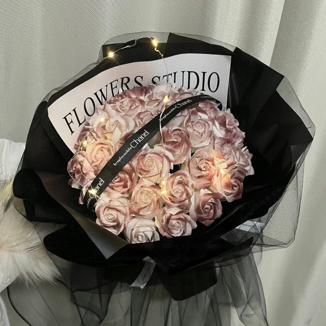 Flowers Studio 永生香皂玫瑰花束, 復古紅, 1個