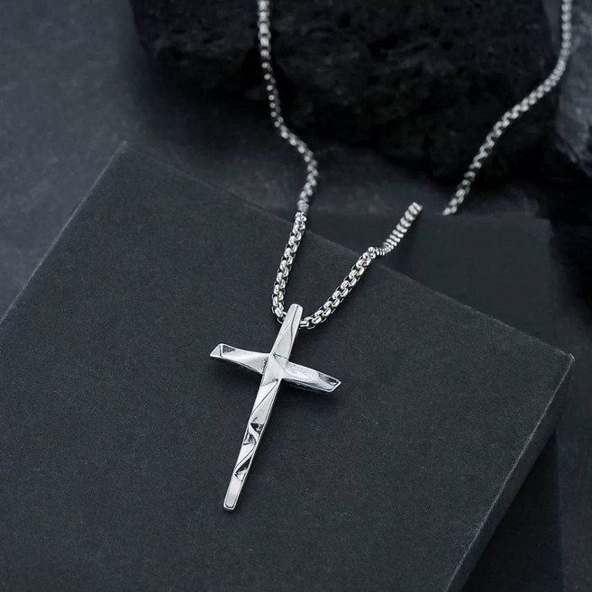 十字架吊墜項鏈 男生女生款 時尚潮流簡約設計 服裝鏈 百搭飾品
