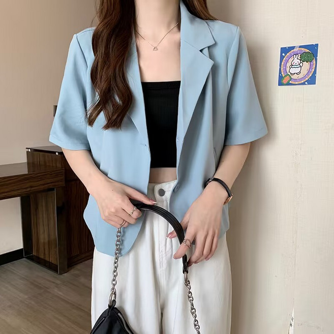 【Arbea】西裝領短袖襯衫外套女夏季新款設計感小眾薄款襯衫短版上衣【C1103】
