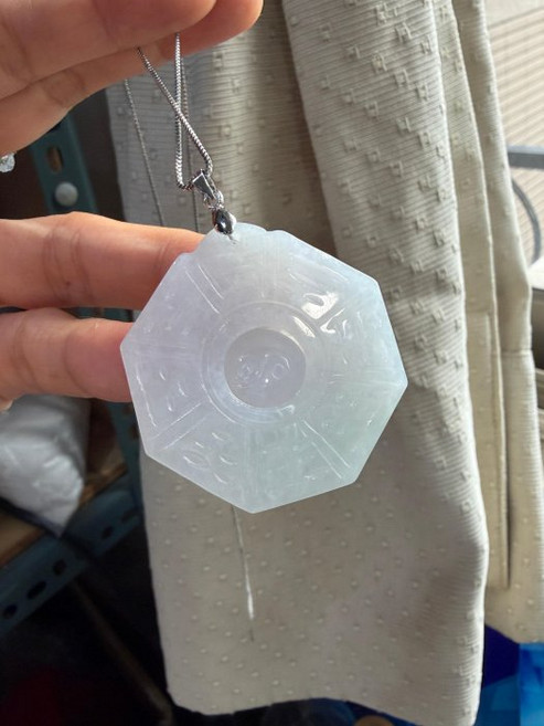 A貨 桂花 玉墜, 天然A貨玉 冰潤粉春彩綠太極八卦翡翠玉墜 起冰淡紫粉綠 色淡粉嫩好水頭 易配戴大小, 1個