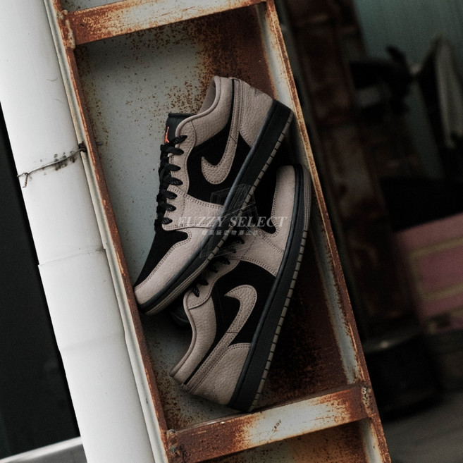 Air Jordan 1 Low Olive Grey 摩卡 棕黑 IB7109-005 男鞋