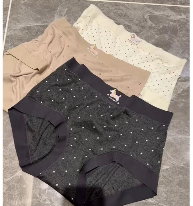 莫代爾包臀無痕女中高腰內褲 加長底襠, N/A