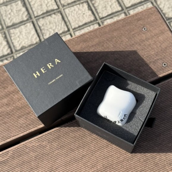 HERA 赫拉, 1個, 陶瓷刮痧臉部按摩器-現