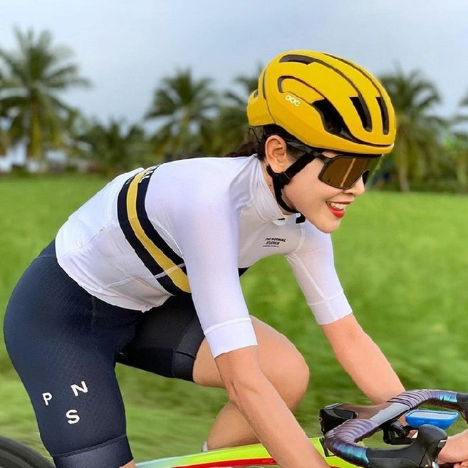 POC 騎行頭盔 男 山地女 安全公路車 超輕氣動一體式, 淺檸檬黃,L, 1個