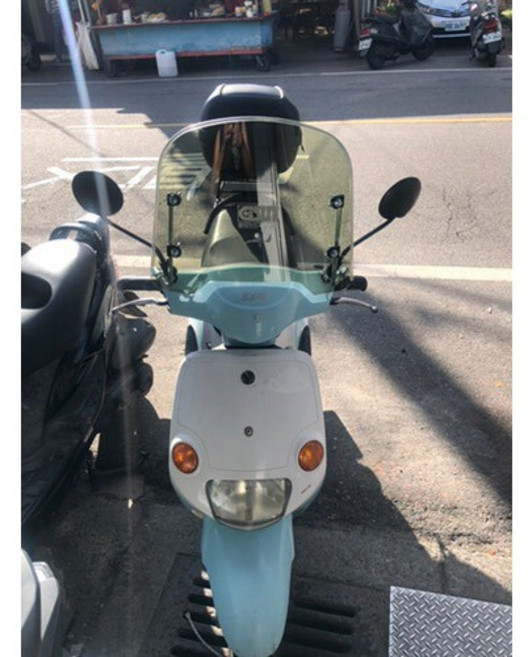 PC耐衝擊塑鋼 小機車風鏡 附腳架 通用型擋風板, 1個, 茶色