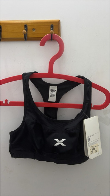 2XU 女鐵人三項運動內衣(無內墊)黑色