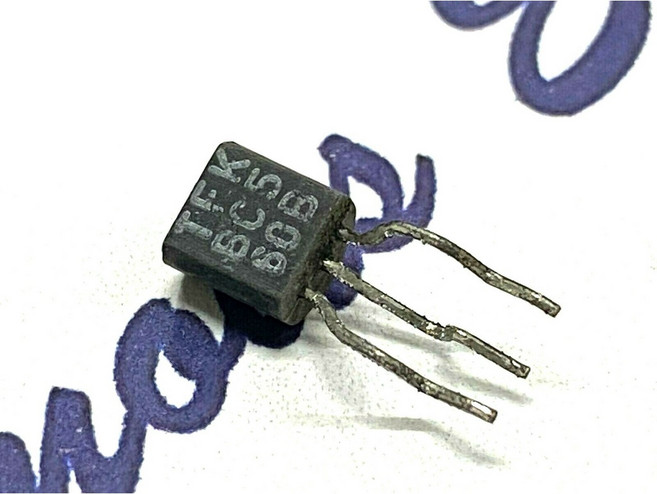 Telefunken (TFK) BC560B PNP 0.5W 45V 0.1A TO92 電晶體, 1個