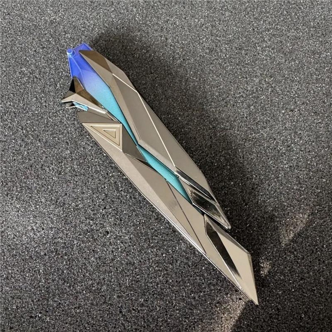 廢物專賣店 特戰英豪 無畏契約 奇點2.0 瓦羅蘭 模型刀 遊戲周邊 耍帥神器 折疊刀 潮玩道具, 塑膠-漸變藍, 1個