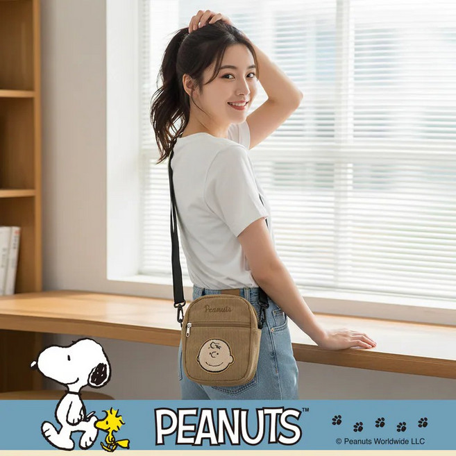 Peanuts 聯名 造型側背包