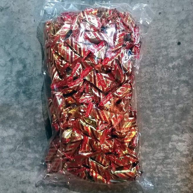 酥心糖 娃娃酥 3KG 量販包, 1個