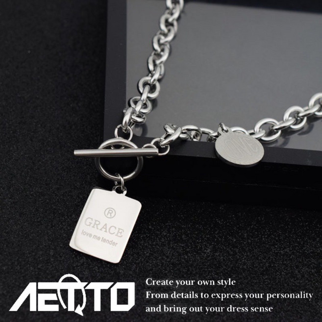 AETTO 字母方牌粗鍊項鍊 新款醫療鋼嘻哈 簡約百搭男女可戴