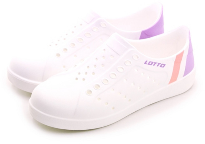 LOTTO 排水透氣露營潮流奶霜糖洞洞休閒涼鞋 PANNA系列 台灣製造 9097 女, 白嫩綠, 22