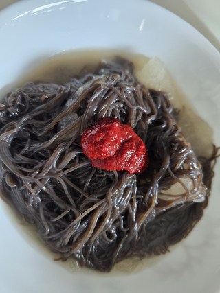 조선호랑이냉면 물냉면 냉면 밀키트 (5인분), 3.05kg, 1개 조선호랑이냉면 물냉면 냉면 밀키트 (5인분), 3.05kg, 1개 사용감 참고 사진 6