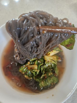 조선호랑이냉면 물냉면 냉면 밀키트 (5인분), 3.05kg, 1개 조선호랑이냉면 물냉면 냉면 밀키트 (5인분), 3.05kg, 1개 사용감 참고 사진 9