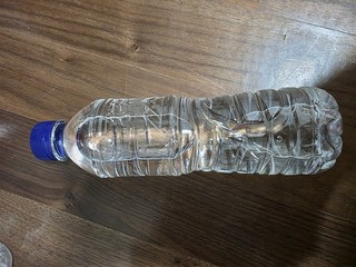 평창수 무라벨 생수, 2L, 12개 평창수 무라벨 생수, 2L, 12개 사용감 참고 사진 3-2