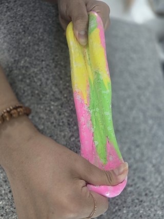 어플리티 콰사삭 왁뿌볼 왁스뿌시기 말랑이 스트레스볼 어플리티 콰사삭 왁뿌볼 왁스뿌시기 말랑이 스트레스볼 사용감 참고 사진 4