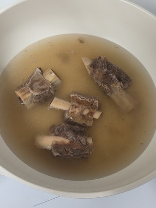 사미헌 갈비탕 (냉동), 1kg, 1개 사미헌 갈비탕 (냉동), 1kg, 1개 사용감 참고 사진 9