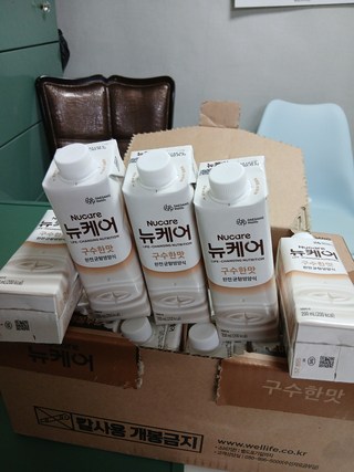 뉴케어 완전 균형영양식 구수한맛, 200ml, 24개 뉴케어 완전 균형영양식 구수한맛, 200ml, 24개 사용감 참고 사진 5