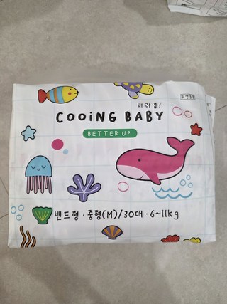 Cooing 쿠잉 베러업 밴드형, 중형(M), 120매 소변 흡수력 테스트 이미지