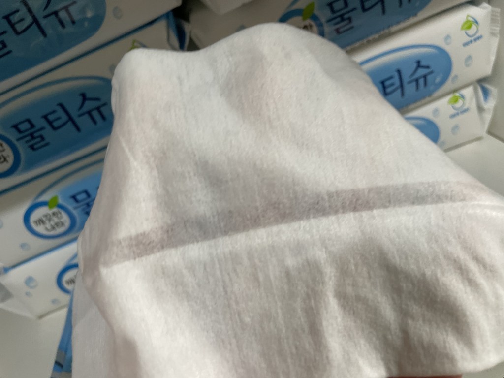 깨끗한나라 블루 페퍼민트 휴대용 물티슈 리필 10매 10팩 10개입, 1... 실사용 후기 | 효과 있을까? - 상품 이미지 3