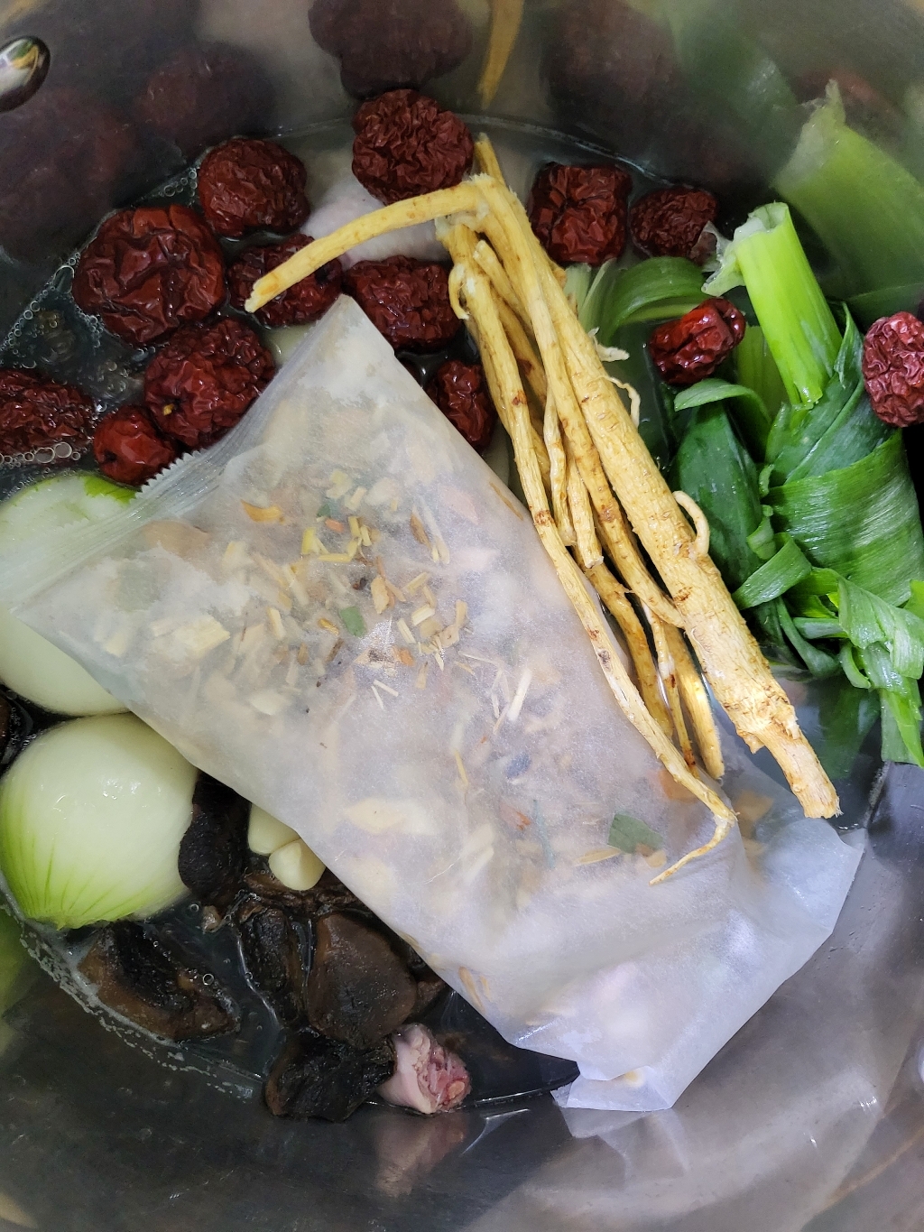 몸애조화 진한국물 삼계탕재료 100g, 1개 맛있게 먹은 솔직 후기 - 상품 이미지 3