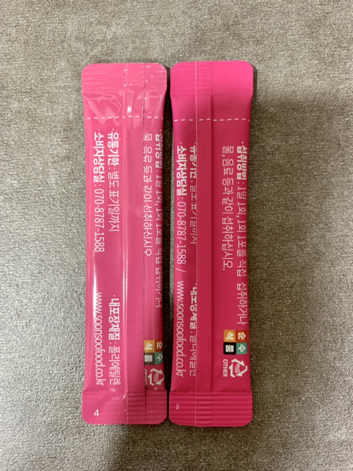 순수식품 500달톤 저분자 피쉬 콜라겐 1500mg 스틱 3박스(300포... 맛있게 먹은 솔직 후기 - 상품 이미지 3