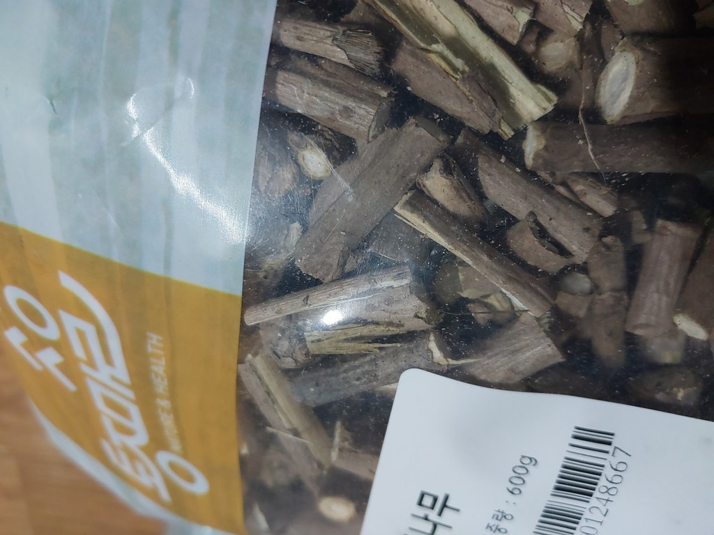 토종마을 국산 오가피나무 600g, 1개 맛있게 먹은 솔직 후기 - 상품 이미지 2