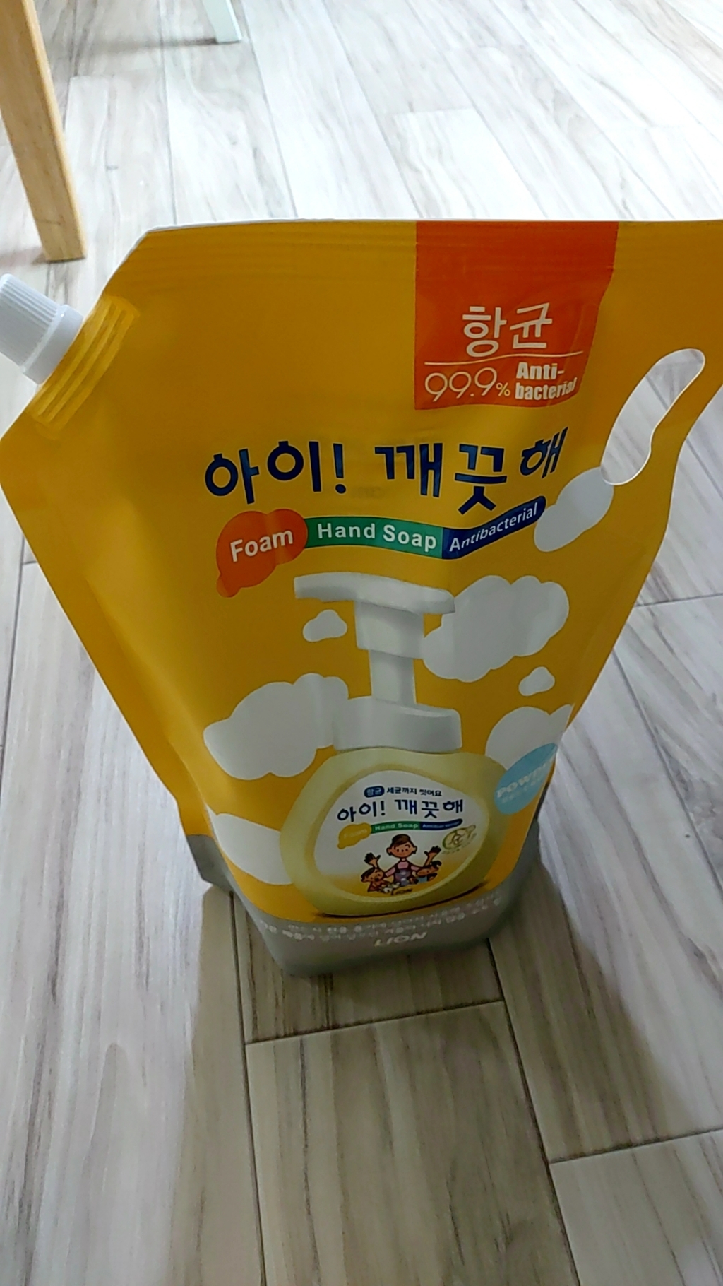 아이깨끗해 순 리필 1.8L x 2개 + 250ml 공용기 x 1개 솔직 후기 | 실사용자 리뷰 분석 썸네일