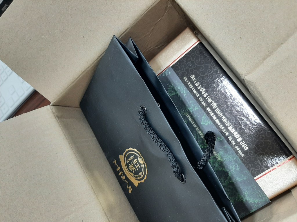 정원삼 6년근 고려홍삼정365 젤리스틱 30p 450g, 1개 맛있게 먹은 솔직 후기 - 상품 이미지 4
