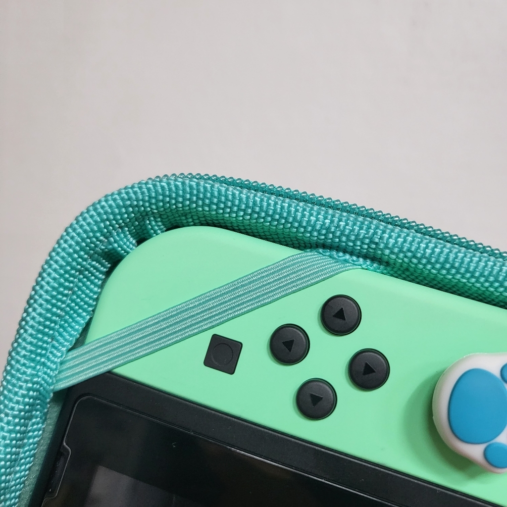 대한 닌텐도 스위치 파우치 동물의숲 에디션 하드 케이스 26cm 개봉기 | 실사용 후기 - 상품 이미지 4