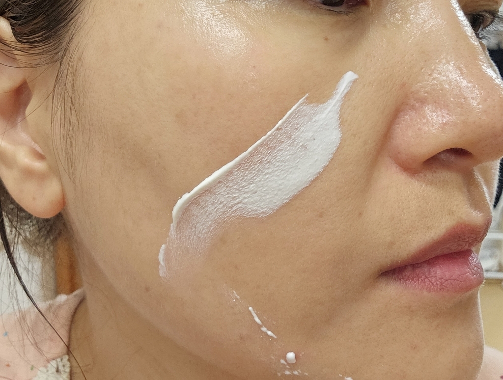 애터미 선크림 베이지 SPF50+ PA+++ 솔직 후기 | 피부 타입별 분석 - 상품 이미지 3