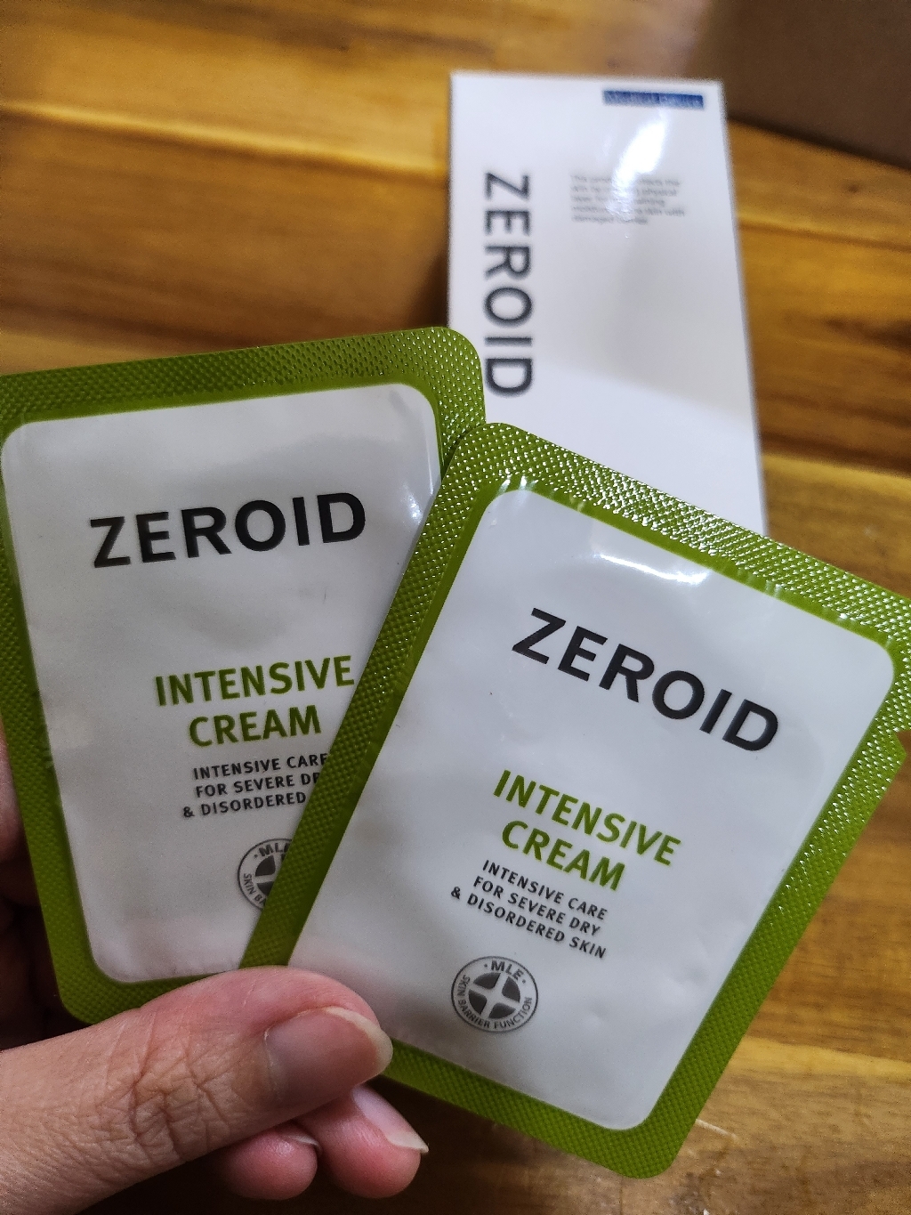 제로이드 인텐시브 크림MD 솔직 후기 | 실사용자 리뷰 분석 - 상품 이미지 4
